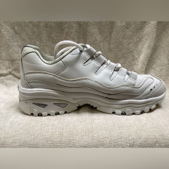 White Athletic Sneakers - Picture 4 of 10